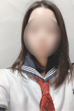 業界完全未経験ロリ系のあおちゃんのご紹介です。 画像